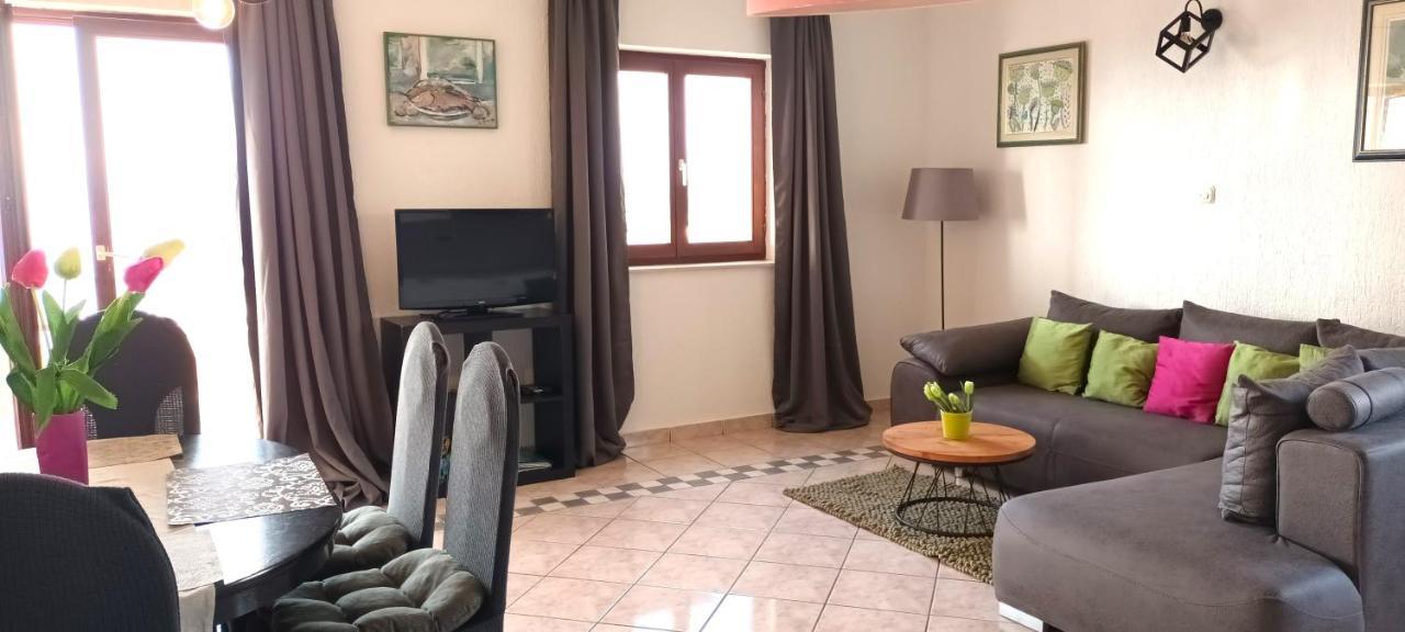 Olivista Croatia Apartments ニヴィーチェ エクステリア 写真